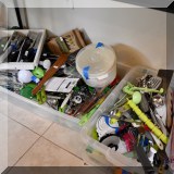 K04. Kitechen tools and utensils.